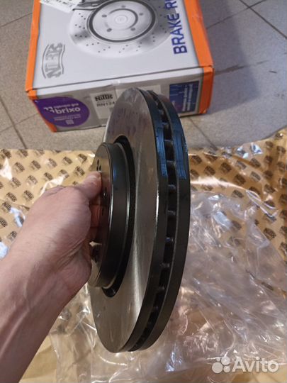 Тормозной диск передний Honda Accord CR-V 3 4