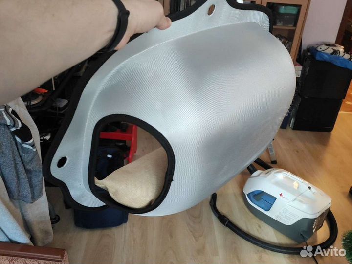 Домик для кошки на окно