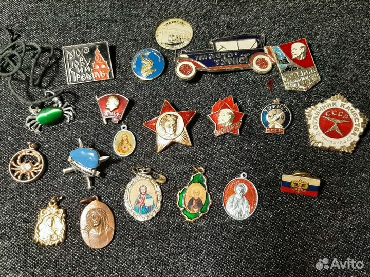 Значки, подвески