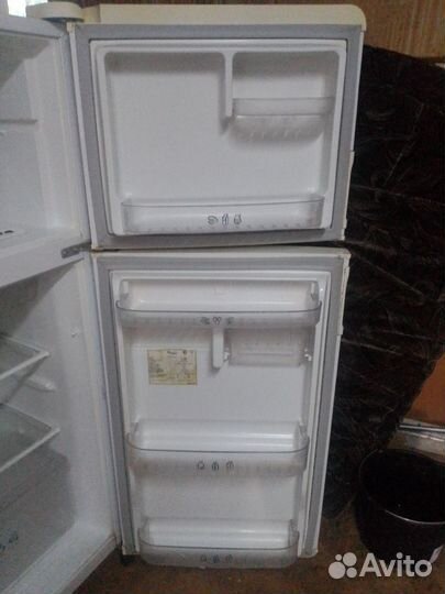 Холодильник No frost Whirpool