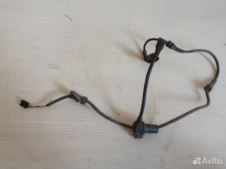 Датчик abs передний левый Audi A6 C5 2000-2004