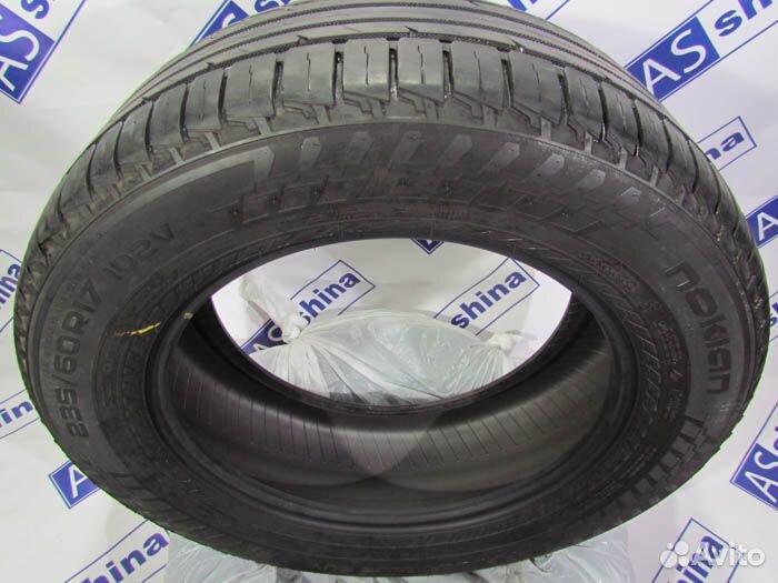 Nokian Tyres Hakka Blue SUV 235/60 R17 76V