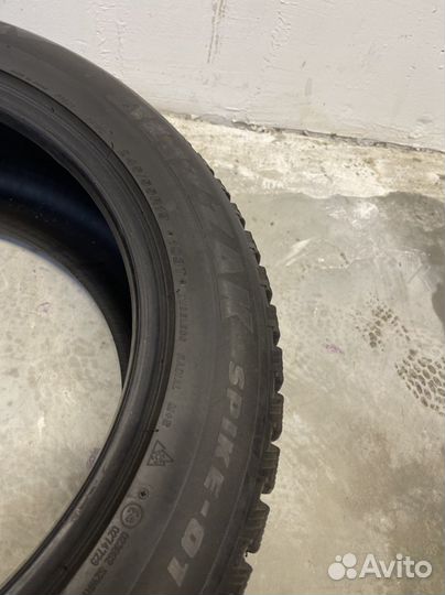 Bridgestone Blizzak Spike-01 245/55 R19 103T