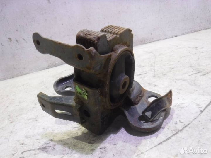 Опора двигателя Тойота