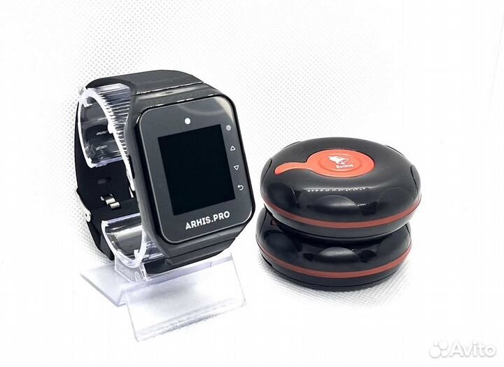 Влагозащищенная кнопка вызова официанта и часы