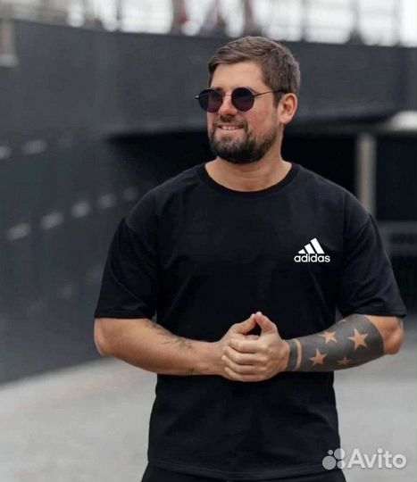 Мужской спортивный костюм adidas