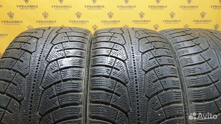 Effiplus Ice King 235/40 R18 95T