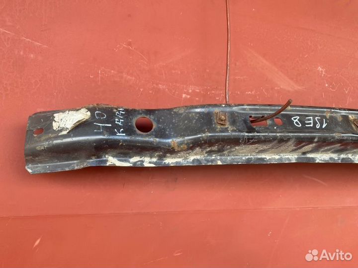 Усилитель бампера задний Vw Caddy BGU 2005