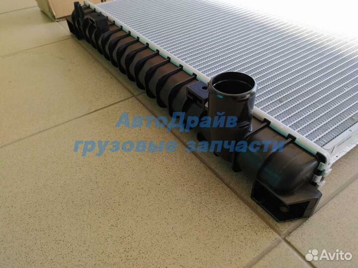Радиатор Ивеко Еврокарго оригинал