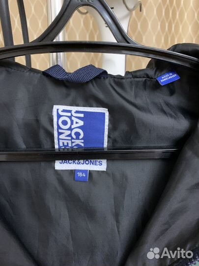 Ветровка jack&jones размер 164
