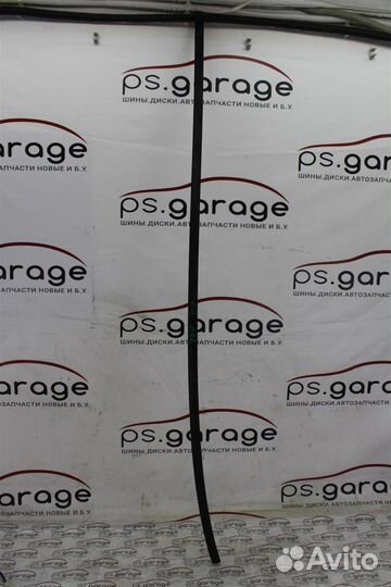 Молдинг крыши левый Hyundai-KIA Solaris 1