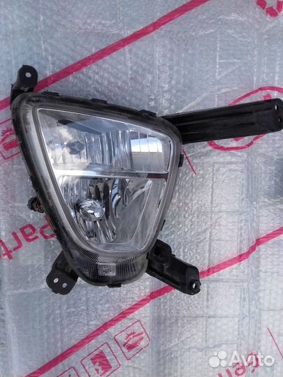 Фара противотуманная правая Киа Соренто прайм без