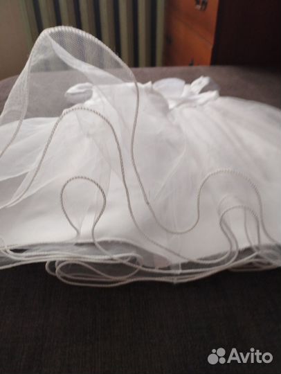 Платье праздничное