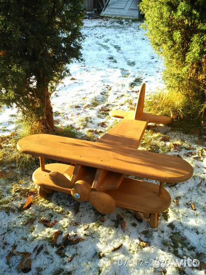 Деревянный самолёт