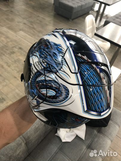 Мотошлем shoei