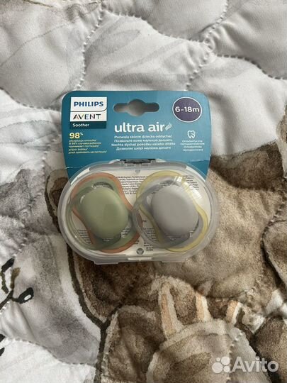 Пустышка 6-10 philips avent ultra air с футляром