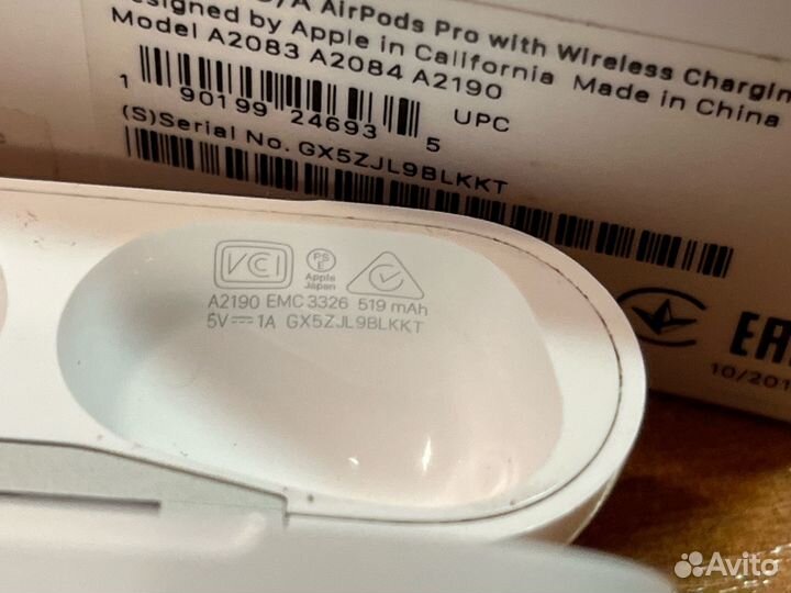 Оригинал зарядный футляр/кейс для AirPods Pro Б/У