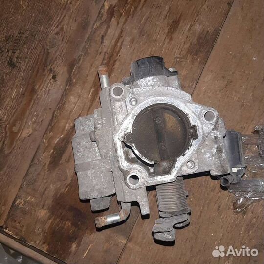 Дроссель, дросельная заслонка мазда 1.6 двс z6