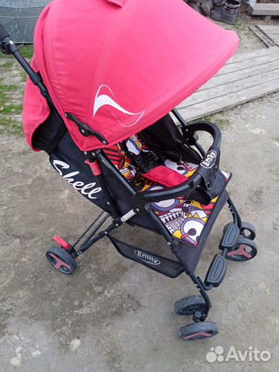Прогулочная коляска