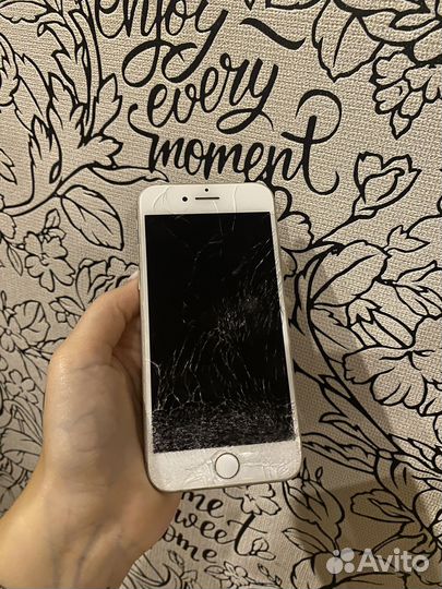 iPhone 7, 32 ГБ