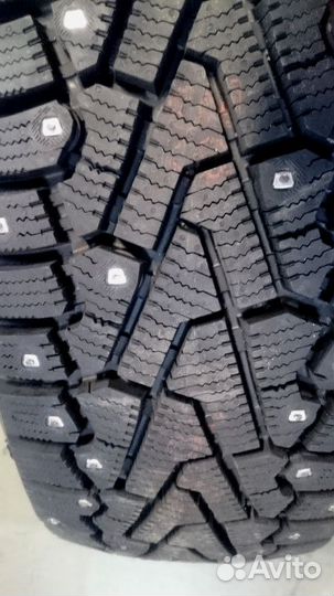 Pirelli Ice Zero 215/70 R16 104T