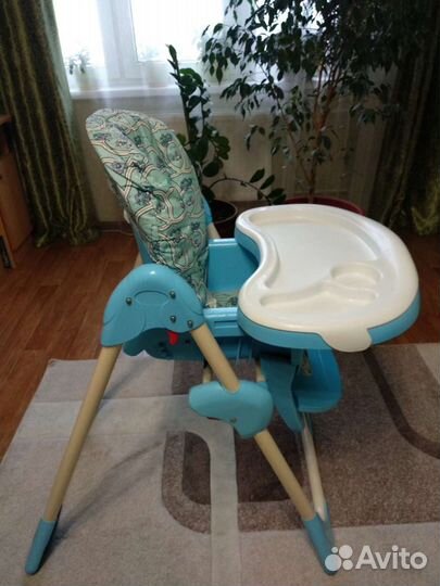 Стульчик для кормления