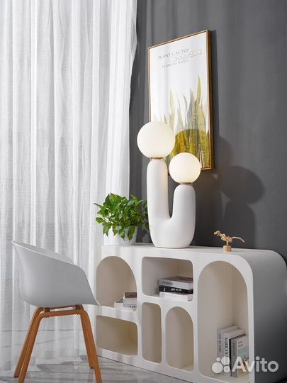 Лампа настольная