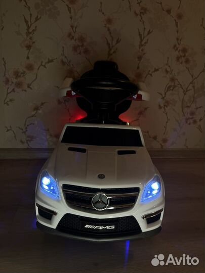 Машинка каталка толокар mercedes