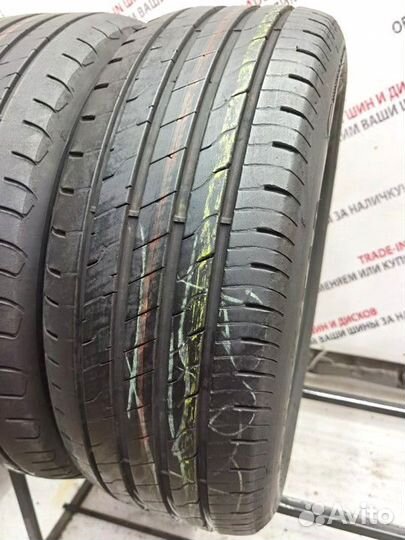 Goodyear EfficientGrip 215/55 R17 94W