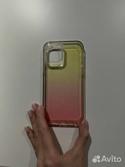 Чехол на iPhone 12