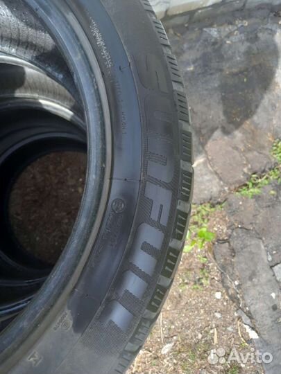 Sunfull SF-W11 215/55 R17 98H