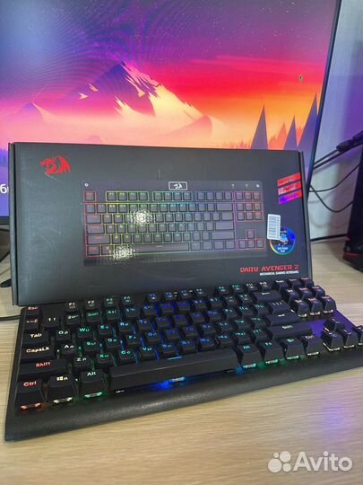 Игровая клавиатура Redragon Dark Avenger
