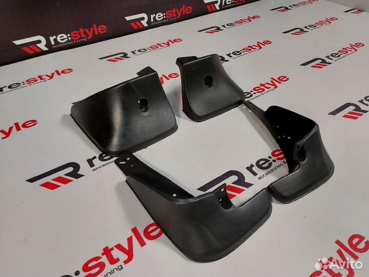 Брызговики Toyota Corolla Spacio 121 01-07г