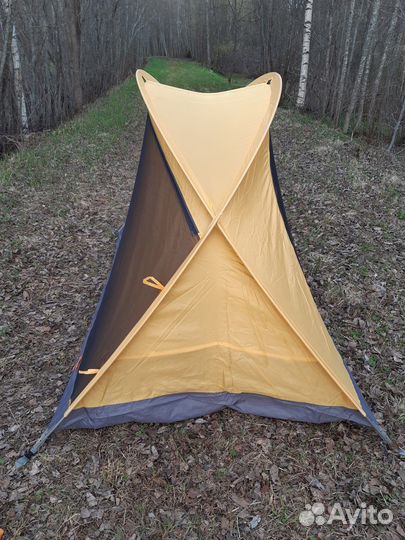 3-х местная горная палатка с юбкой Снаряжение