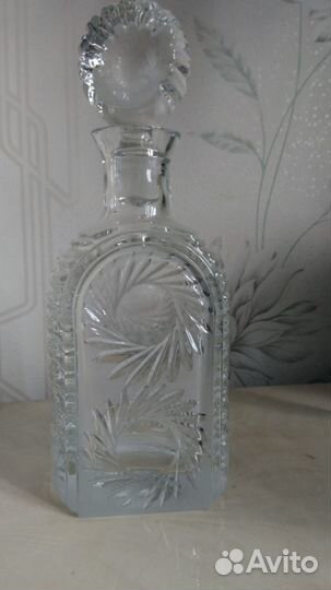 Графин хрустальный