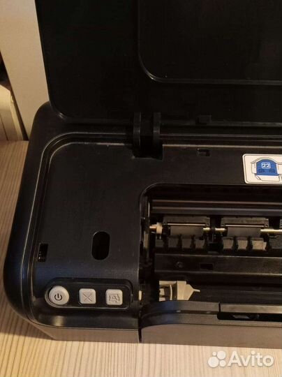 Принтер HP Deskjet 2400