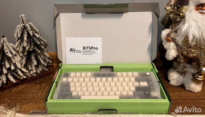 Механическая клавиатура Royal Kludge R75