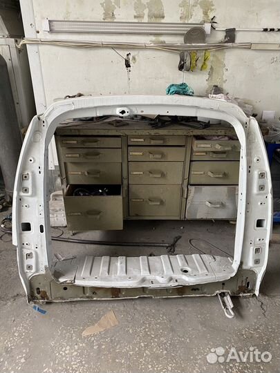 Задняя панель кузова LADA Largus