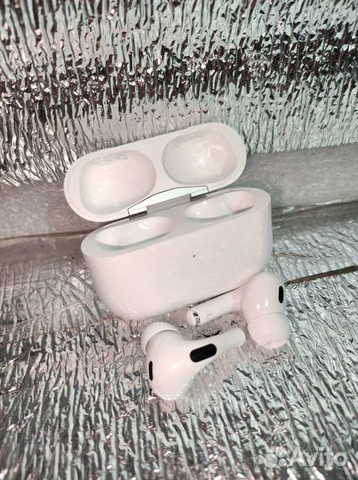 Apple AirPods Pro 2
