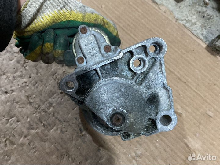 Стартер Renault 2.0л 0001106023