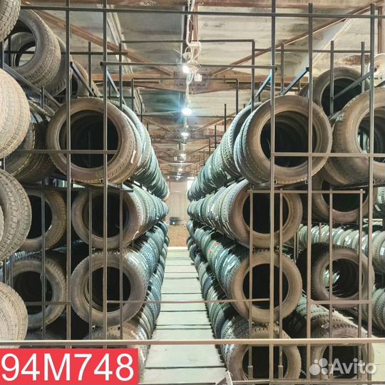 Bridgestone Blizzak VRX2 215/60 R16 95M