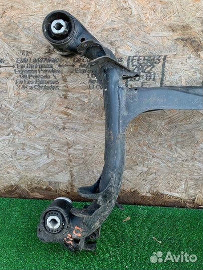 Подрамник задний Audi A4 B9 8W 2.0 2017