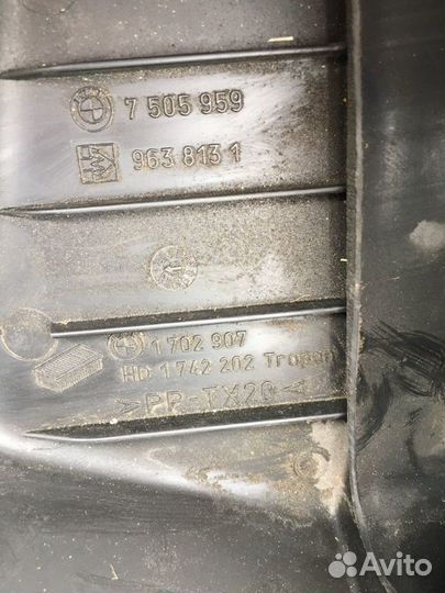 Корпус воздушного фильтра Bmw X5 E53 M54B30 2002