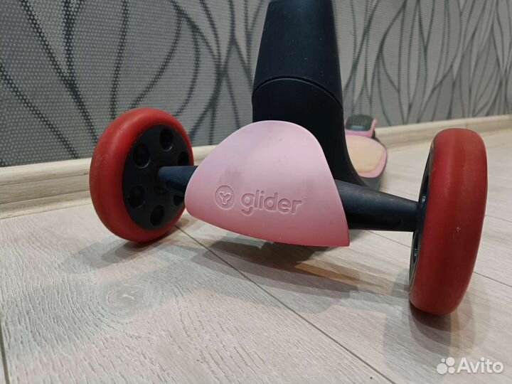 Премиум самокат Y Glider Nua, LED-подсветка