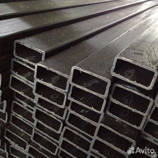 Профильная труба 40х25 мм