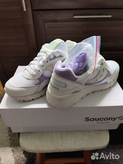 Кроссовки женские Saucony shadow 6000