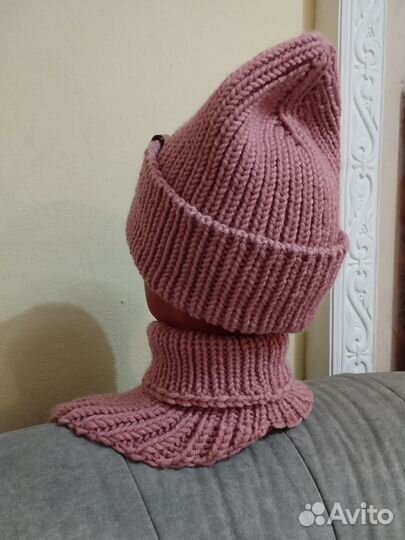 Комплект, шапка и манишка