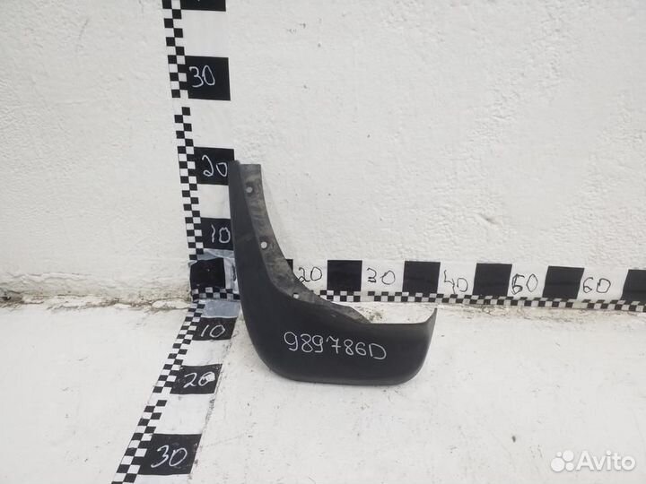 Брызговик задний левый Nissan Qashqai 2