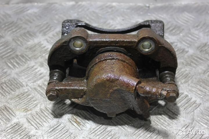 Суппорт передний левый Chery Bonus 2011-2014