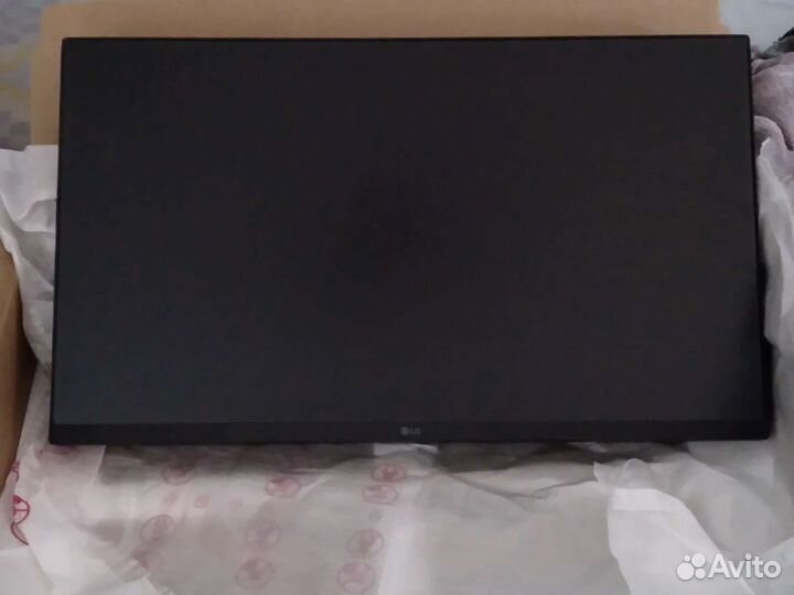 Монитор LG 27MP400 / 69см / 27